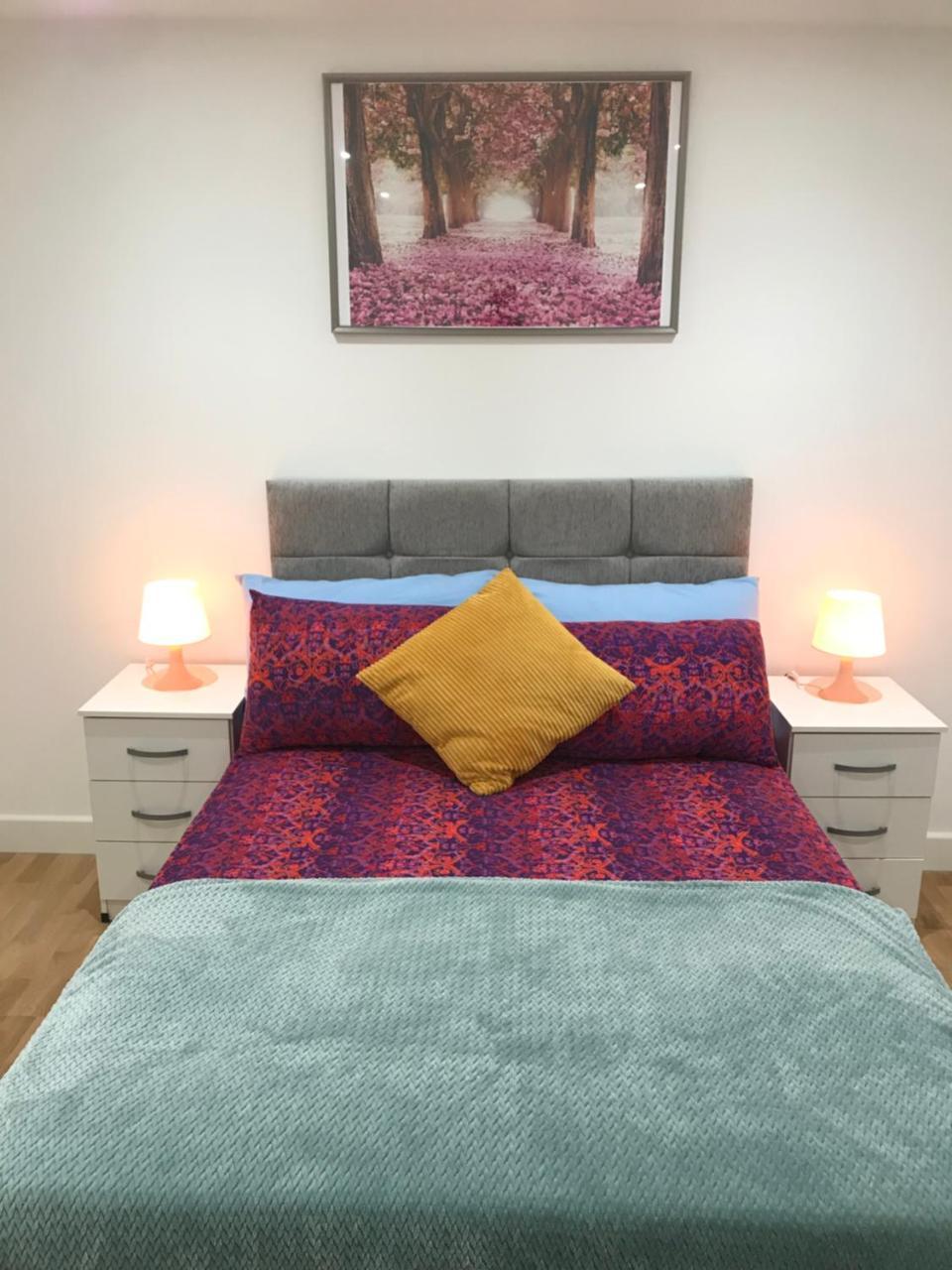 Easystay Slough Central Free Parking מראה חיצוני תמונה