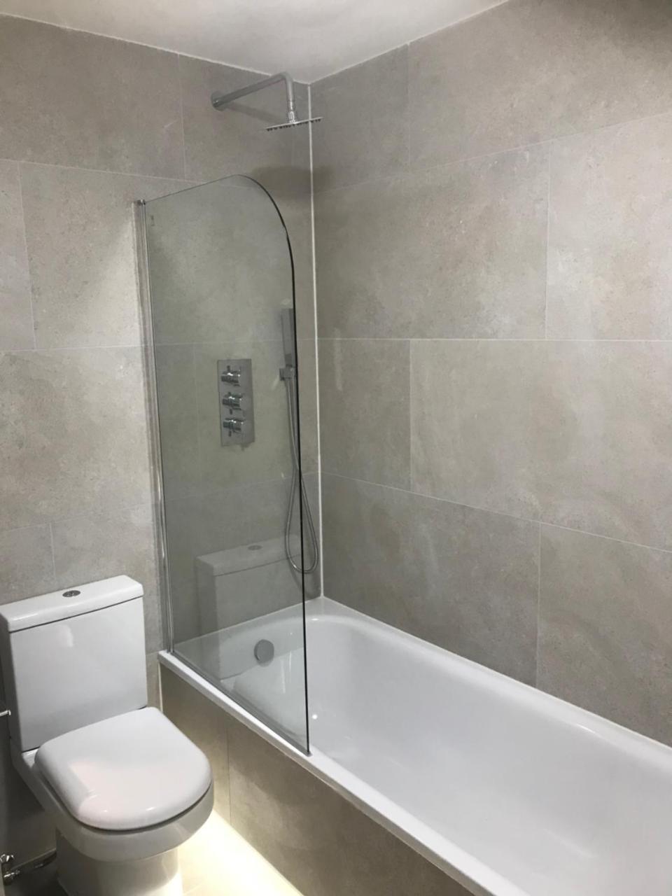 Easystay Slough Central Free Parking מראה חיצוני תמונה
