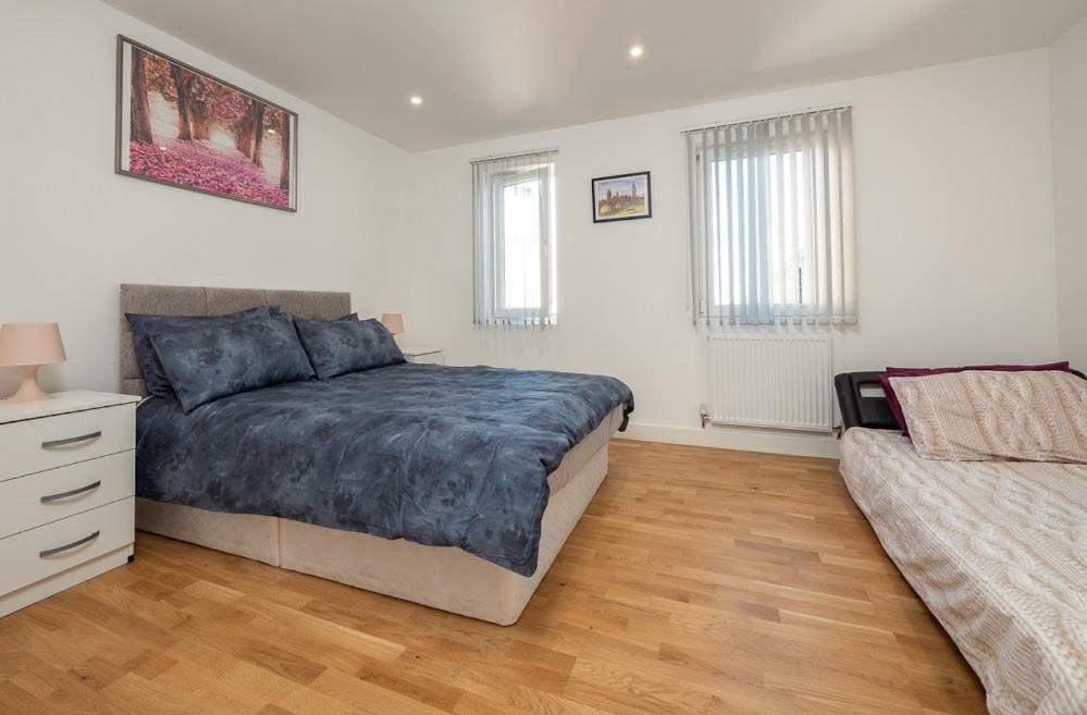 Easystay Slough Central Free Parking מראה חיצוני תמונה