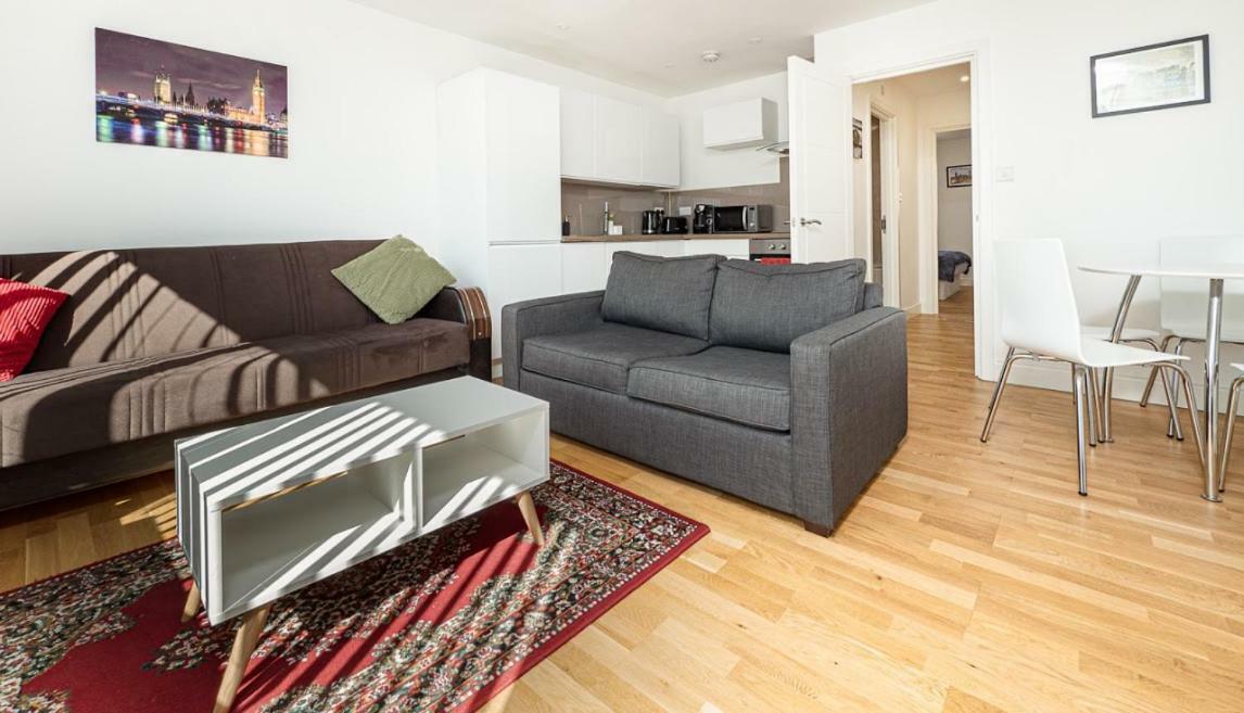 Easystay Slough Central Free Parking מראה חיצוני תמונה